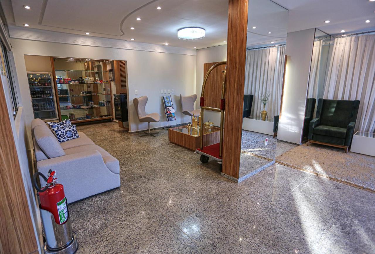 Vitoria Palace Hotel Mossoró エクステリア 写真