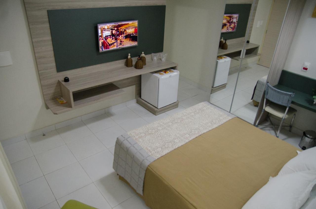 Vitoria Palace Hotel Mossoró エクステリア 写真